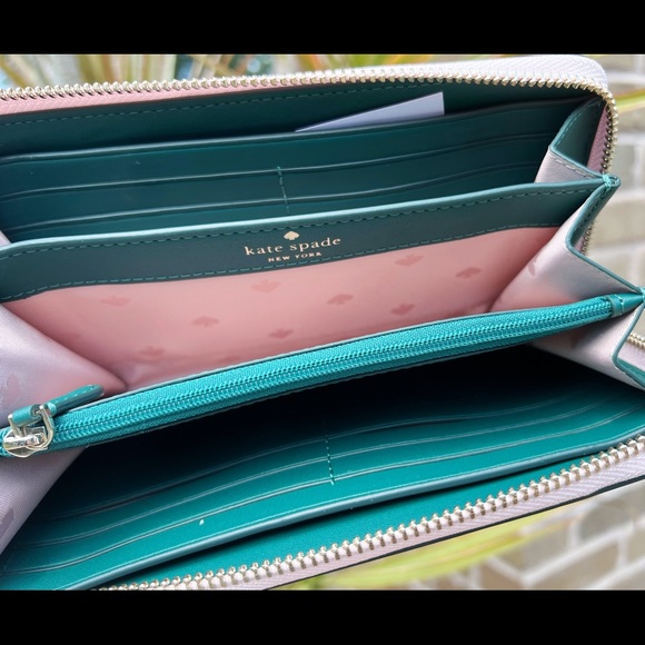 Bundle💞Kate Spade Tote & Matching Wallet - Picture 6 of 10